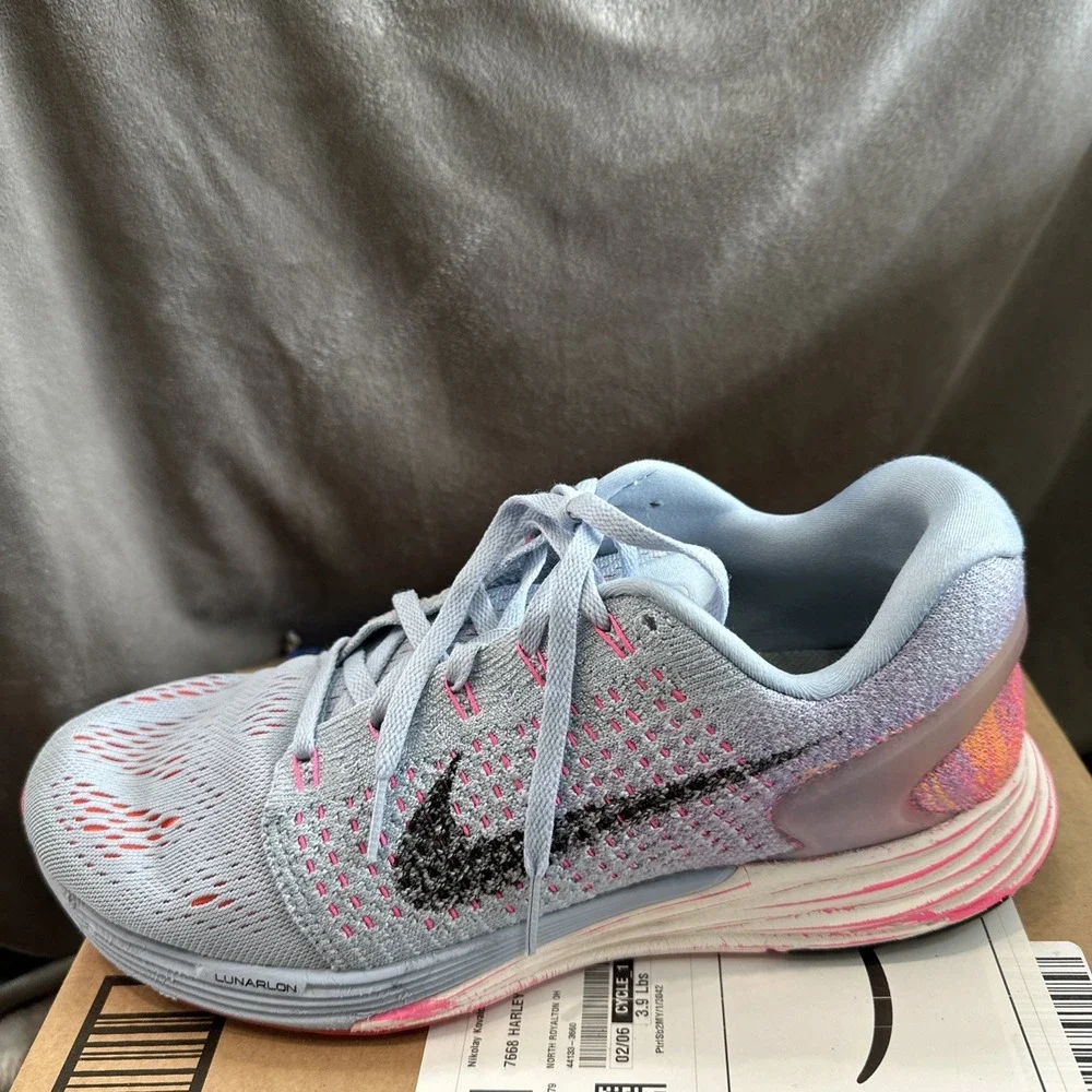 Nike LunarGlide 7 Running Shoes Women's Sz 9.5. Light Blue Pink Black Purple